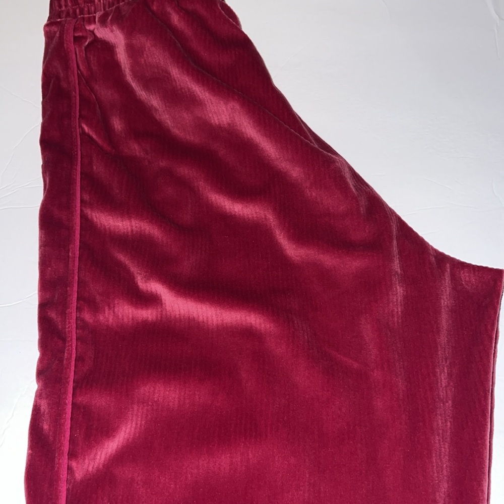 3 Piece Ribbed Velour - Picture 9 of 14